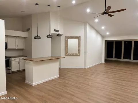 4238 Everett Dr, Phoenix, AZ 85032 photo 7