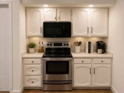 4238 Everett Dr, Phoenix, AZ 85032 photo 16