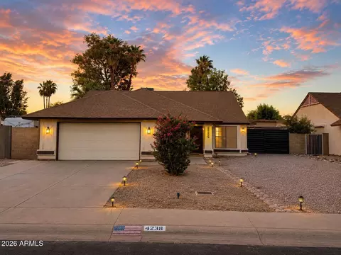 4238 Everett Dr, Phoenix, AZ 85032 photo 1