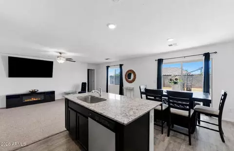 232 S Oak St, Florence, AZ 85132
