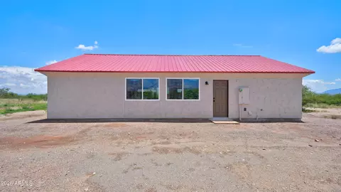 Exterior - 7923 E Bloomfield Rd, Hereford, AZ 85615 photo 3 of 5