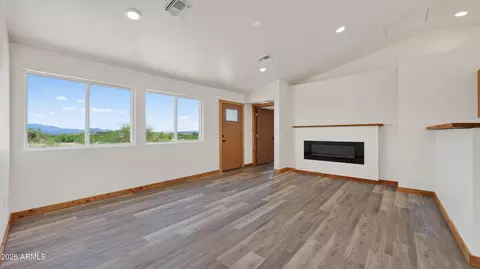Living - 7923 E Bloomfield Rd, Hereford, AZ 85615 photo 5 of 6
