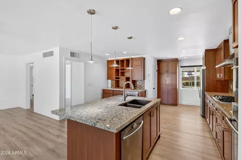 4633 E Lewis Ave, Phoenix, AZ 85008 photo 12