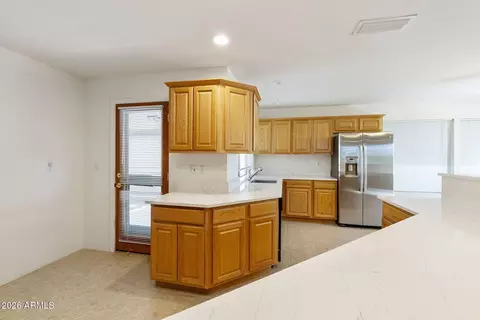 Kitchen - 10646 E Jensen St, Mesa, AZ 85207 photo 3 of 5