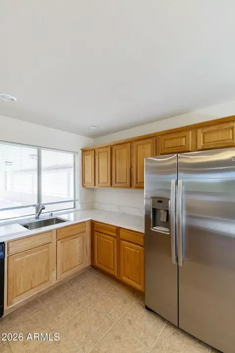 Kitchen - 10646 E Jensen St, Mesa, AZ 85207 photo 5 of 5