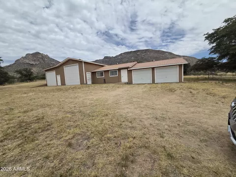 5453 E Forest Ln, Hereford, AZ 85615 photo 3