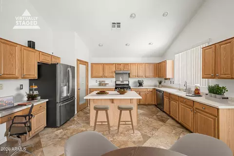 Kitchen - 66 E Julian Dr, Gilbert, AZ 85295 photo 1 of 4
