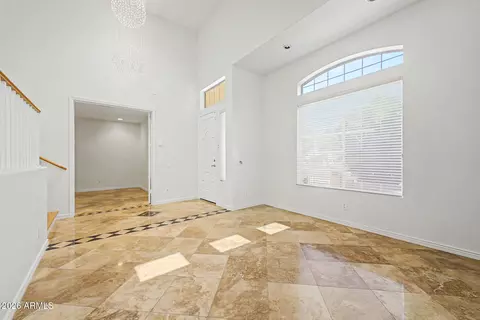 Living - 66 E Julian Dr, Gilbert, AZ 85295 photo 5 of 10