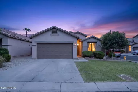 9004 W Fullam St, Peoria, AZ 85382