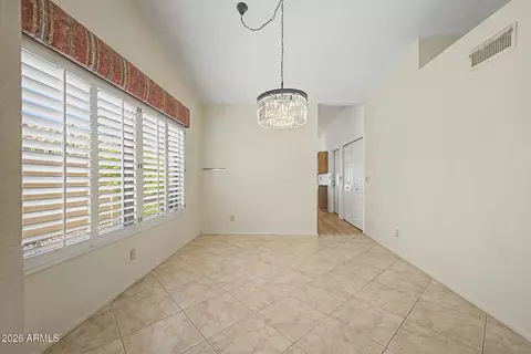 Dining - 13029 S 45th Pl, Phoenix, AZ 85044 photo 3 of 3