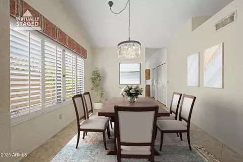 Dining - 13029 S 45th Pl, Phoenix, AZ 85044 photo 2 of 3