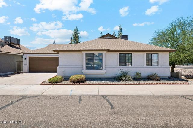 2053 W Columbine Dr, Phoenix, AZ 85029