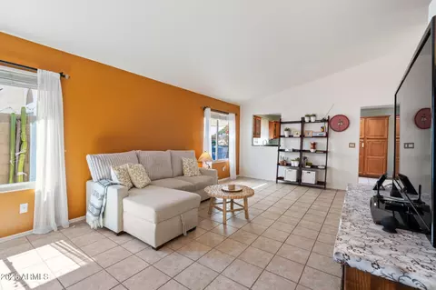 Living - 4349 E Chuckwalla Cyn, Phoenix, AZ 85044 photo 2 of 6