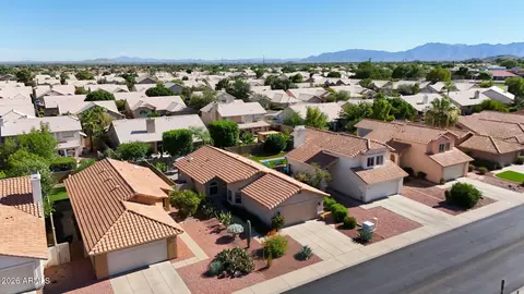 View/Area - 4349 E Chuckwalla Cyn, Phoenix, AZ 85044 photo 2 of 7