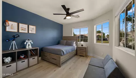 Bedroom - 4049 E Vista Dr, Phoenix, AZ 85032 photo 2 of 3