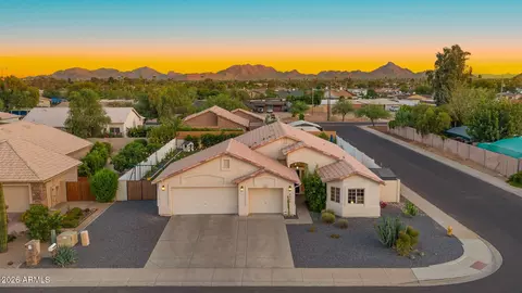 View/Area - 4049 E Vista Dr, Phoenix, AZ 85032 photo 1 of 4