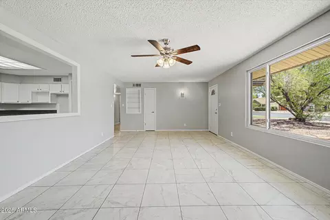 Living - 1256 W Devonshire St, Mesa, AZ 85201 photo 3 of 3