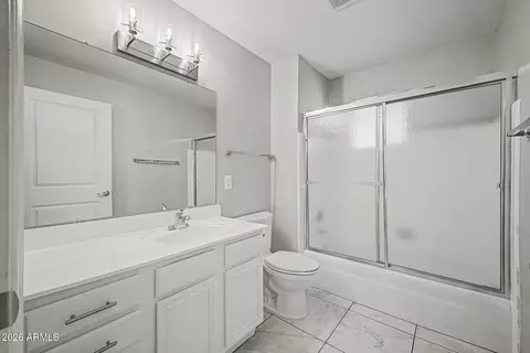 Bath - 1256 W Devonshire St, Mesa, AZ 85201 photo 3 of 4
