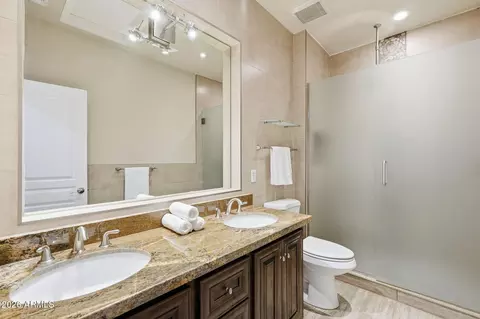 Bath - 1155 W Laredo Ave, Gilbert, AZ 85233 photo 5 of 6