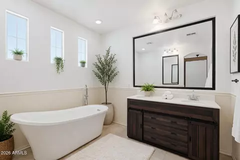 Bath - 1155 W Laredo Ave, Gilbert, AZ 85233 photo 1 of 6