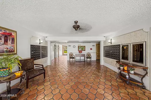 Entry Way - 3033 E Devonshire Ave #1021, Phoenix, AZ 85016 photo 1 of 3