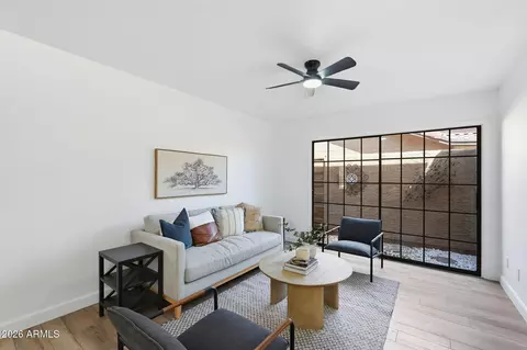 4366 E Sandia St, Phoenix, AZ 85044 photo 8