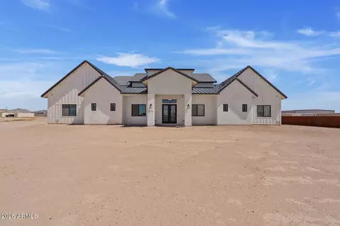 774 W Silverdale Rd, San Tan Valley, AZ 85143