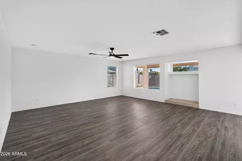 Living - 716 S Cardinal St, Gilbert, AZ 85296 photo 8 of 10
