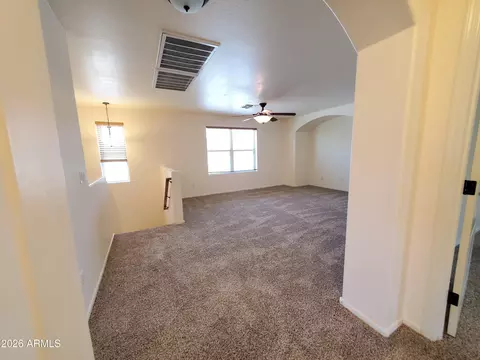 Living - 3944 E Leslie Dr E, Gilbert, AZ 85296 photo 9 of 10