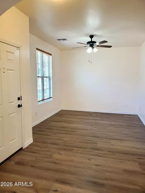 Living - 3944 E Leslie Dr E, Gilbert, AZ 85296 photo 4 of 10