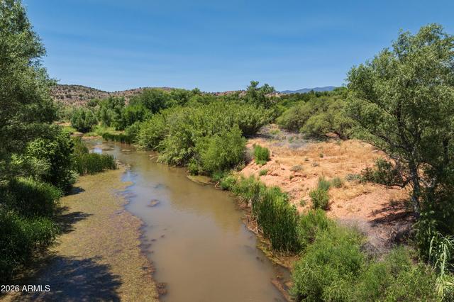 2725 S Horton Dr, Cornville, AZ 86325