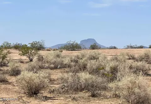 7825 S 350th Ave #-, Tonopah, AZ 85354