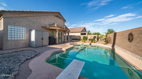 Exterior - 645 E Stottler Dr, Gilbert, AZ 85296 photo 11 of 12