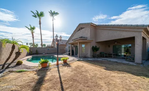 Exterior - 645 E Stottler Dr, Gilbert, AZ 85296 photo 7 of 12
