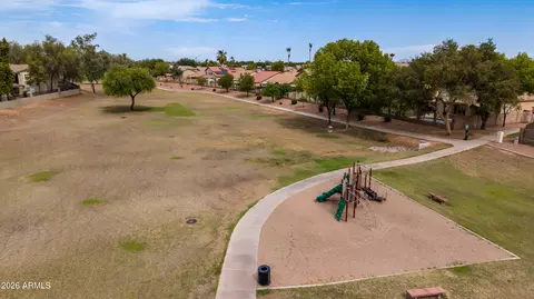 View/Area - 645 E Stottler Dr, Gilbert, AZ 85296 photo 7 of 13
