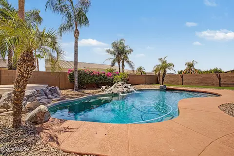 Exterior - 9557 E Meseto Ave, Mesa, AZ 85209 photo 9 of 12