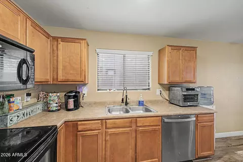2325 E Greenlee Ave, Apache Junction, AZ 85119 photo 11