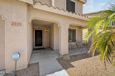 2325 E Greenlee Ave, Apache Junction, AZ 85119 photo 3