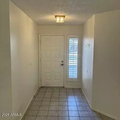 Entry Way - 7643 Edgewood Ave, Mesa, AZ 85208 photo 1 of 1