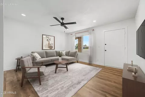 Living - 3508 E Larkspur Dr, Phoenix, AZ 85032 photo 4 of 5