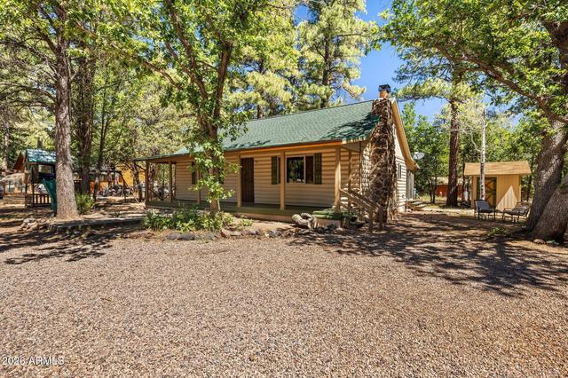 564 W Meadow Dr, Lakeside, AZ 85929