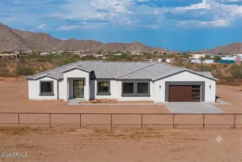 8233 N Nicole Rd, Casa Grande, AZ 85194