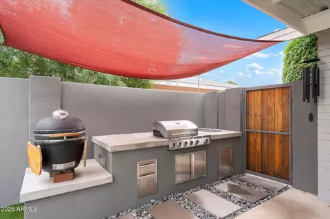 3328 E Turney Ave, Phoenix, AZ 85018 photo 23