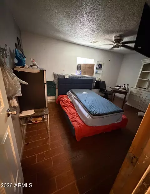 Bedroom - 1709 Encinas Ln, Phoenix, AZ 85040 photo 1 of 4