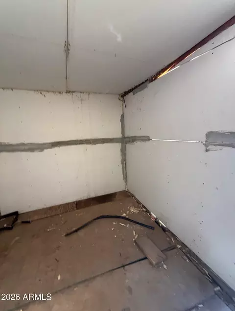 Other - 1709 Encinas Ln, Phoenix, AZ 85040 photo 20 of 23