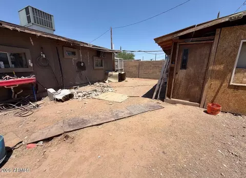 Exterior - 1709 Encinas Ln, Phoenix, AZ 85040 photo 6 of 6