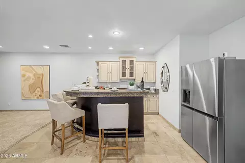 Kitchen - 1823 E Windrose Dr, Phoenix, AZ 85022 photo 10 of 11