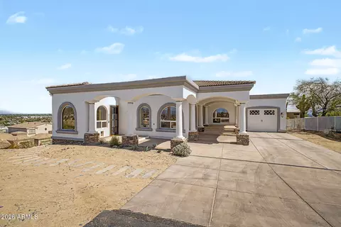 Exterior - 1823 E Windrose Dr, Phoenix, AZ 85022 photo 9 of 12