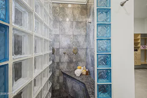 Bath - 1823 E Windrose Dr, Phoenix, AZ 85022 photo 3 of 9