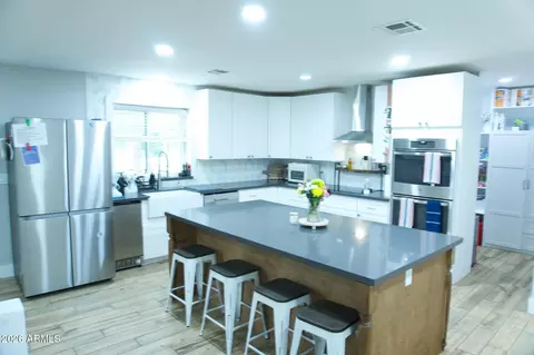 Kitchen - 3310 E Campbell Rd, Gilbert, AZ 85234 photo 2 of 5